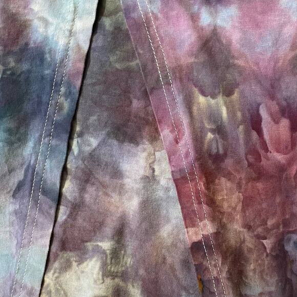 Ice Dyed Short-sleeve T-shirt - Split Hem Top Orchid Teal Gray (Women's XLarge) - Picture 9 of 10